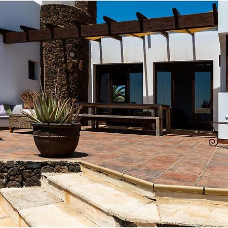 Villa-Mayo - Peaceful Paradise: Lajares Dream Vacation Exterior photo